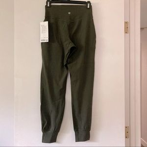 Lululemon Align Jogger size 4 in Olive Green